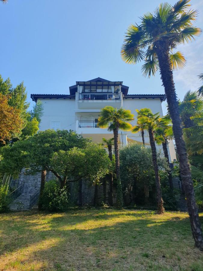 Lola Bivio Appartement Rijeka Buitenkant foto